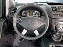 Фото Mercedes-Benz Vito комби 116 CDI AT L2 №4